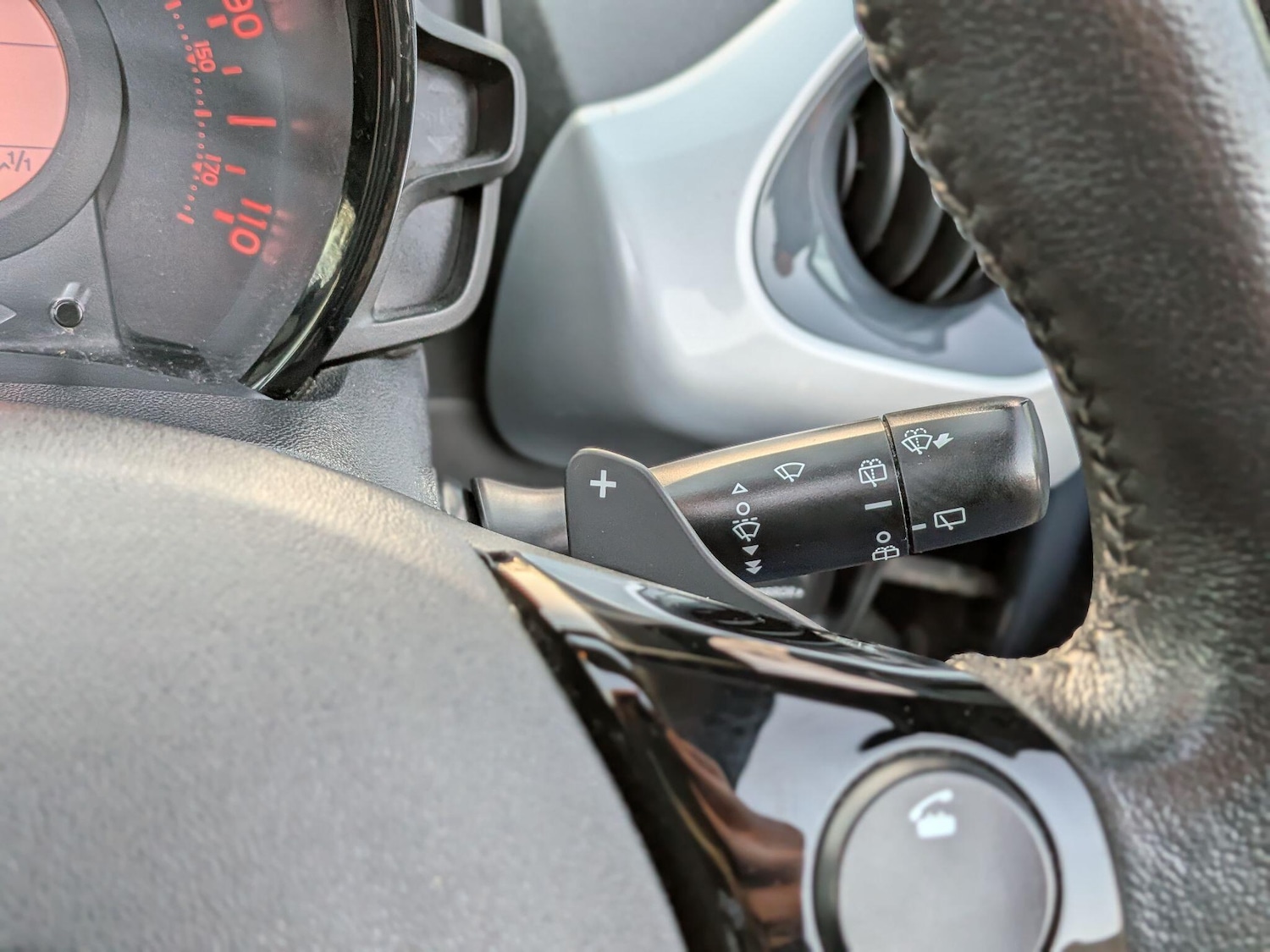 Used Toyota AYGO 2016 for sale - 77016520: Photo 22