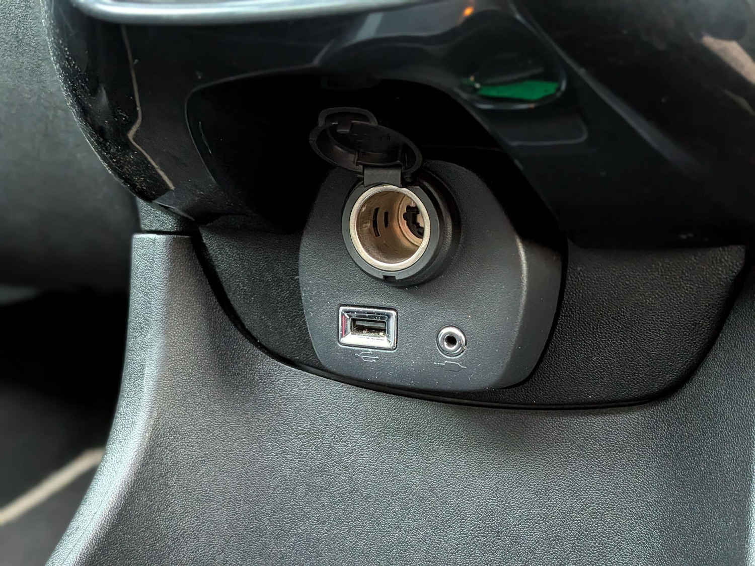 Used Toyota AYGO 2016 for sale - 77016520: Photo 27