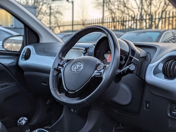 Used Toyota AYGO 2016 for sale - 77016520: Photo