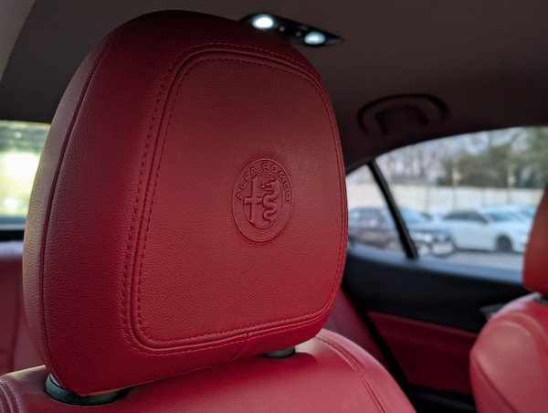 Used Alfa Romeo Giulia 2017 for sale - 76072090: Photo 20