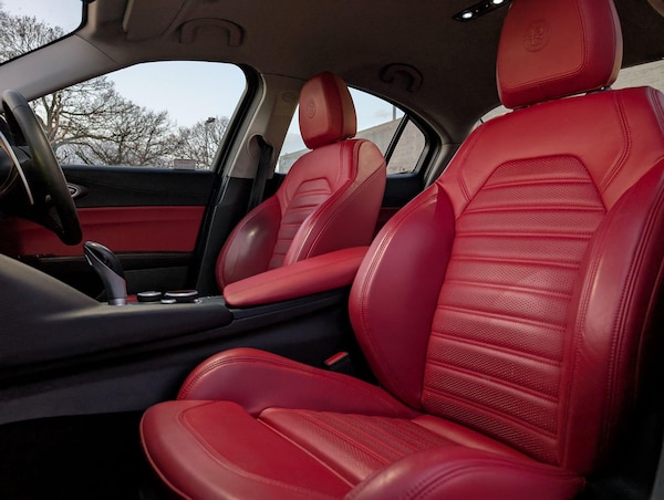 Used Alfa Romeo Giulia 2017 for sale - 76072090: Photo 23
