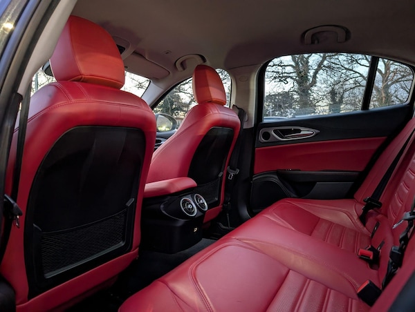 Used Alfa Romeo Giulia 2017 for sale - 76072090: Photo 28