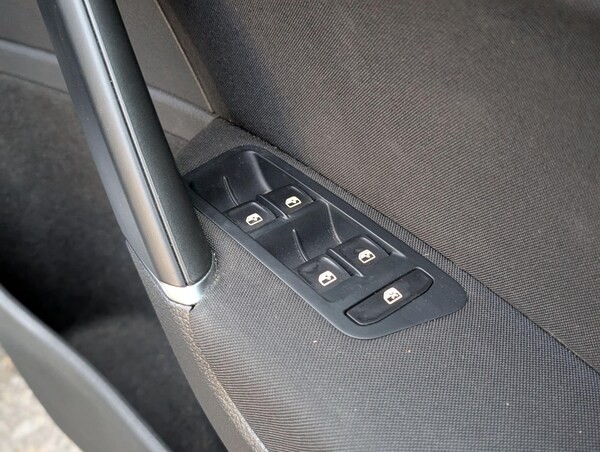 Used Volkswagen Golf 2019 for sale - 75609670: Photo 20