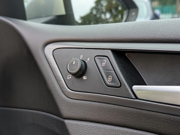 Used Volkswagen Golf 2019 for sale - 75609670: Photo 21