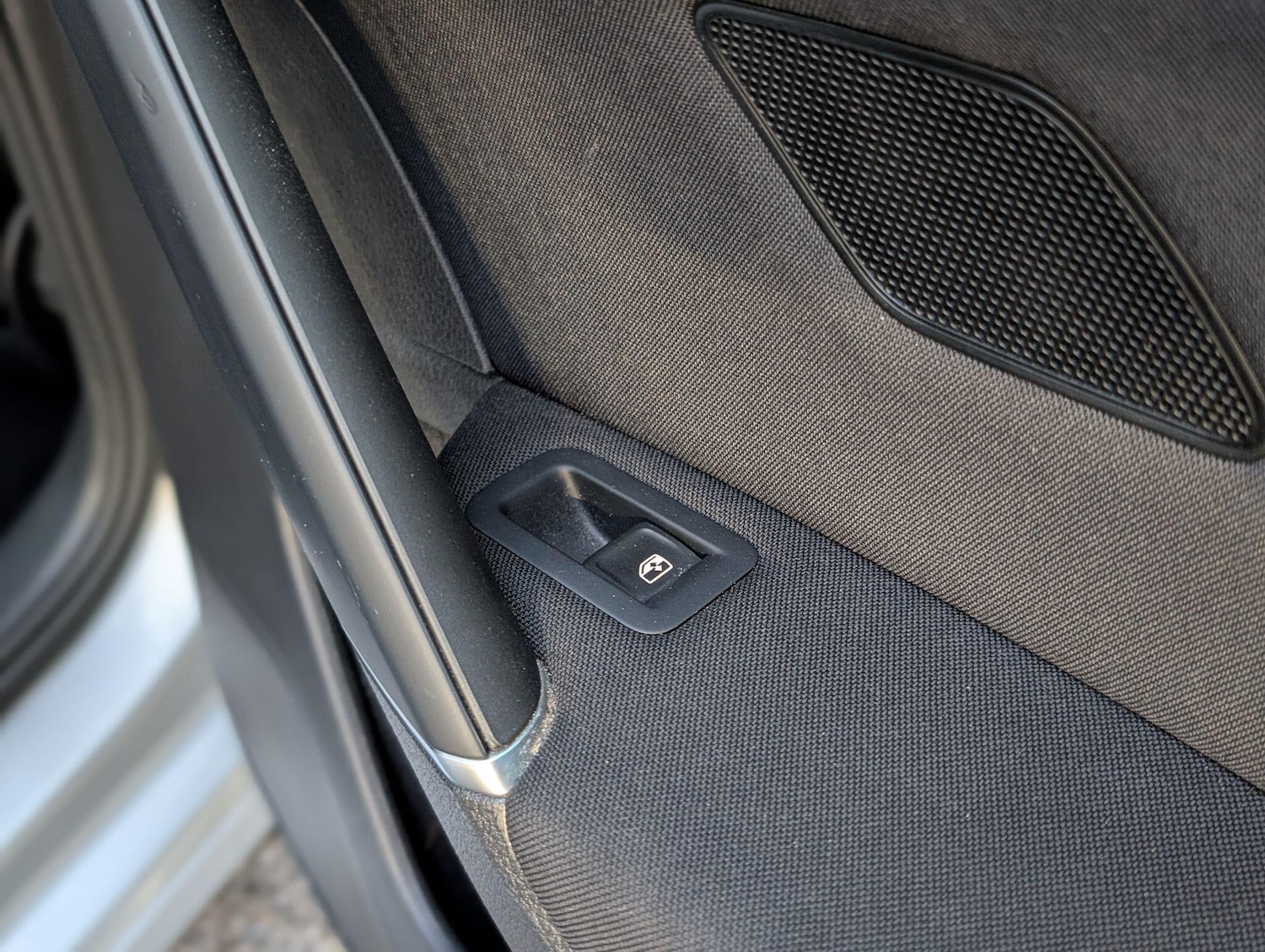 Used Volkswagen Golf 2019 for sale - 75609670: Photo 31