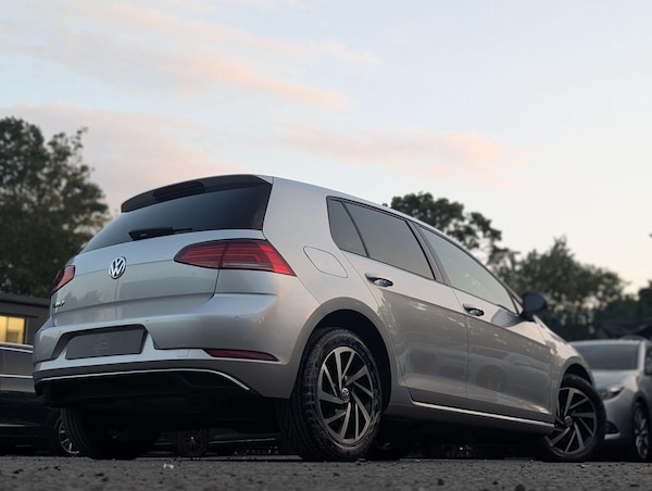 Used Volkswagen Golf 2019 for sale - 75609670: Photo 5