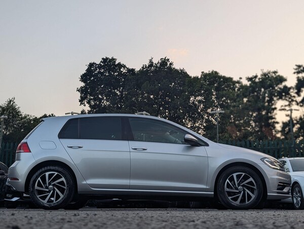 Used Volkswagen Golf 2019 for sale - 75609670: Photo 8