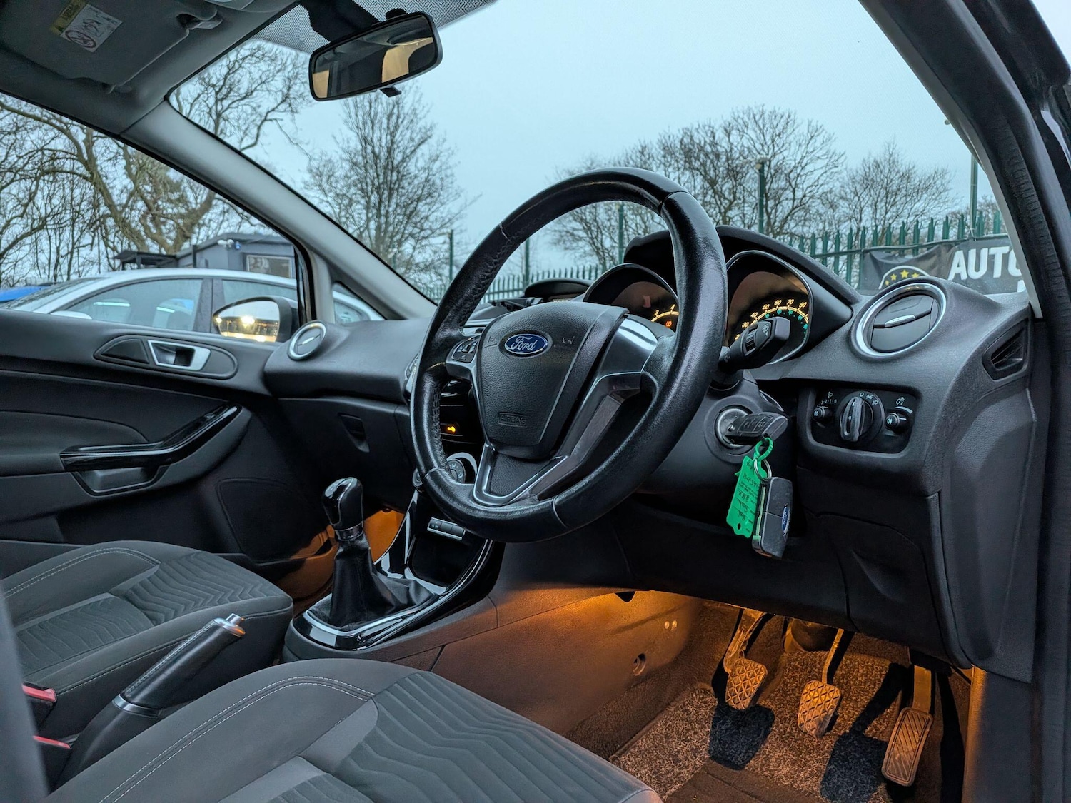 Used Ford Fiesta 2016 for sale - 77202898: Photo 3