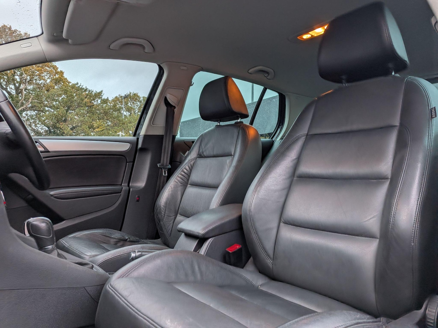 Used Volkswagen Golf 2012 for sale - 76512224: Photo 20