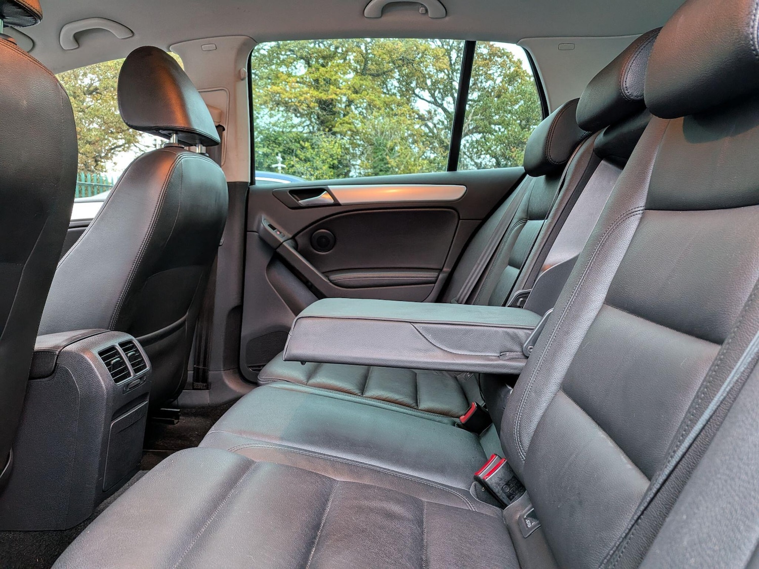 Used Volkswagen Golf 2012 for sale - 76512224: Photo 23