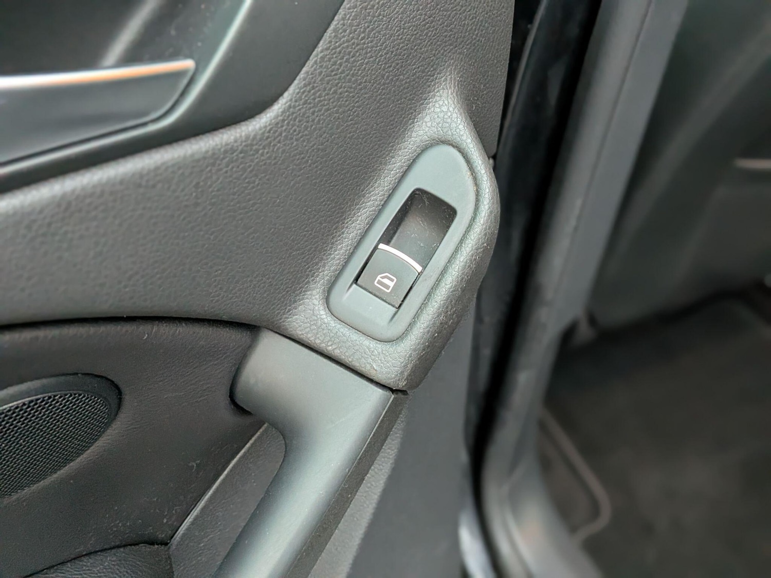 Used Volkswagen Golf 2012 for sale - 76512224: Photo 37