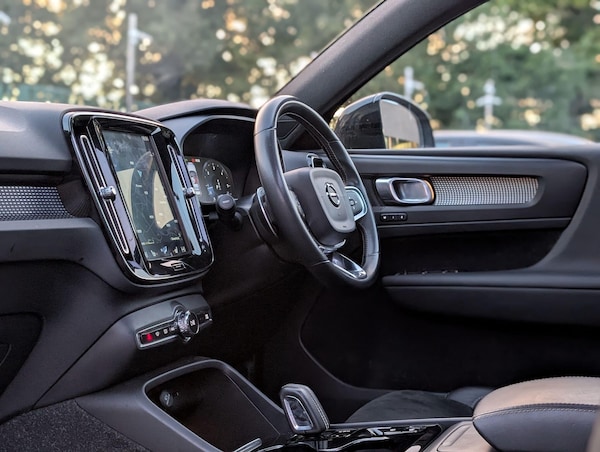 Used Volvo XC40 2020 for sale - 76072182: Photo 19