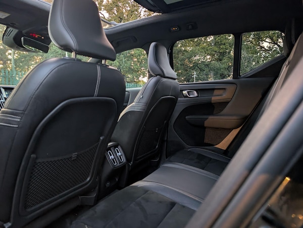Used Volvo XC40 2020 for sale - 76072182: Photo 27