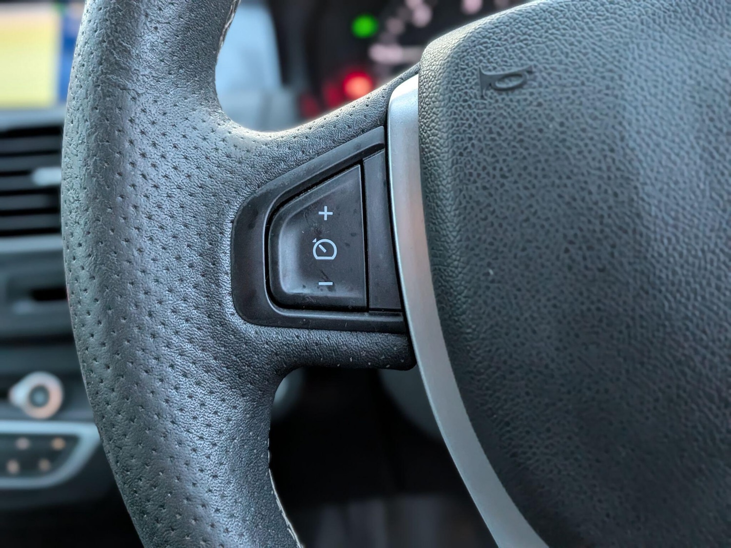 Used Renault Laguna 2010 for sale - 77050286: Photo 29