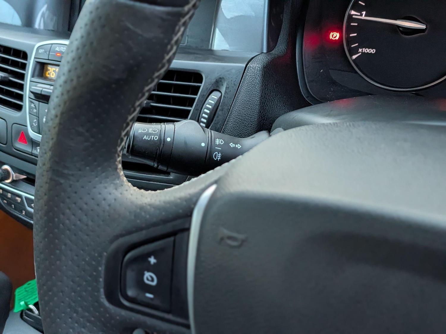 Used Renault Laguna 2010 for sale - 77050286: Photo 30