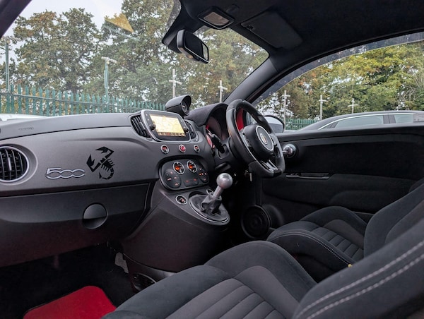Used Abarth 595 2018 for sale - 76283795: Photo 30
