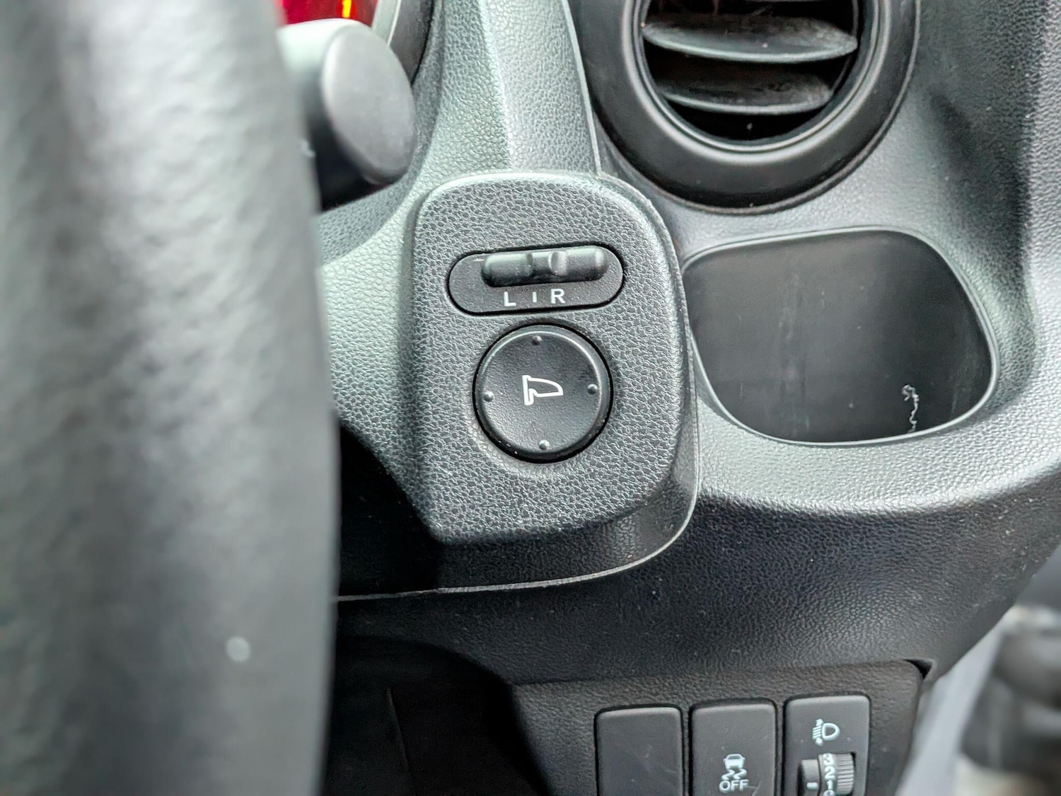 Used Honda Jazz 2013 for sale - 76561521: Photo 31