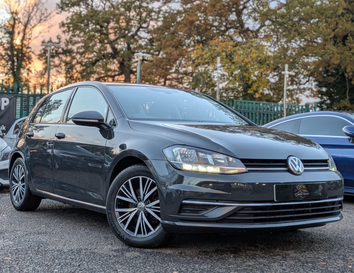 Used Volkswagen Golf 2018 for sale - 76527923: Photo 1
