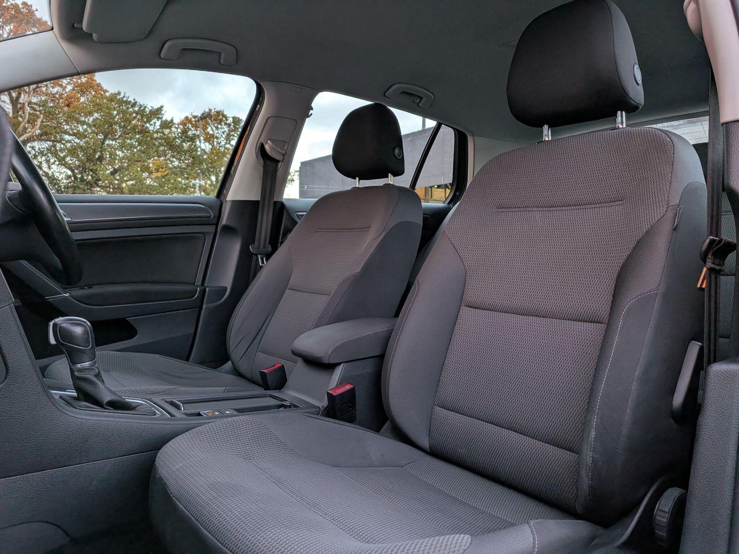 Used Volkswagen Golf 2018 for sale - 76527923: Photo 18