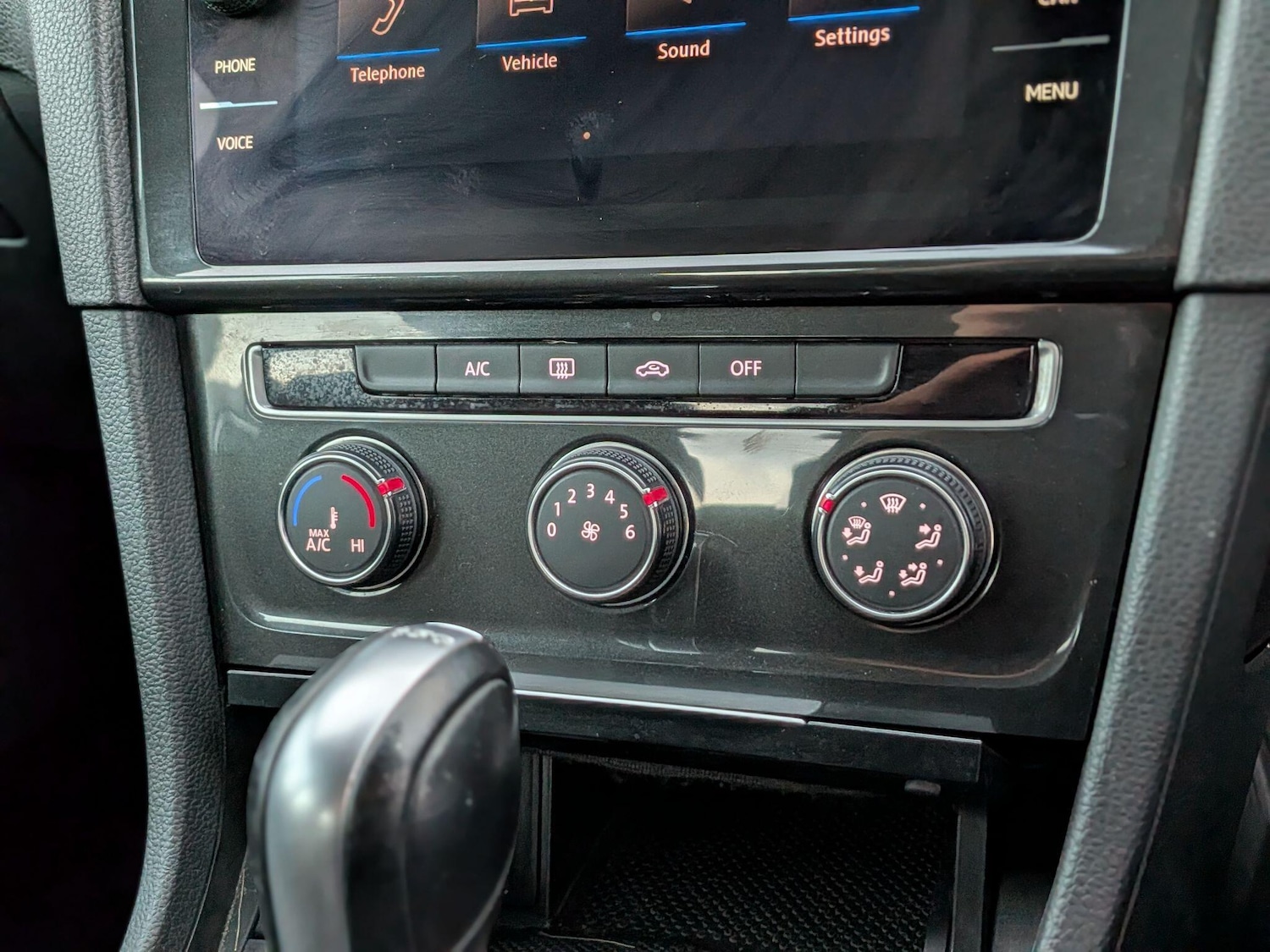 Used Volkswagen Golf 2018 for sale - 76527923: Photo 45