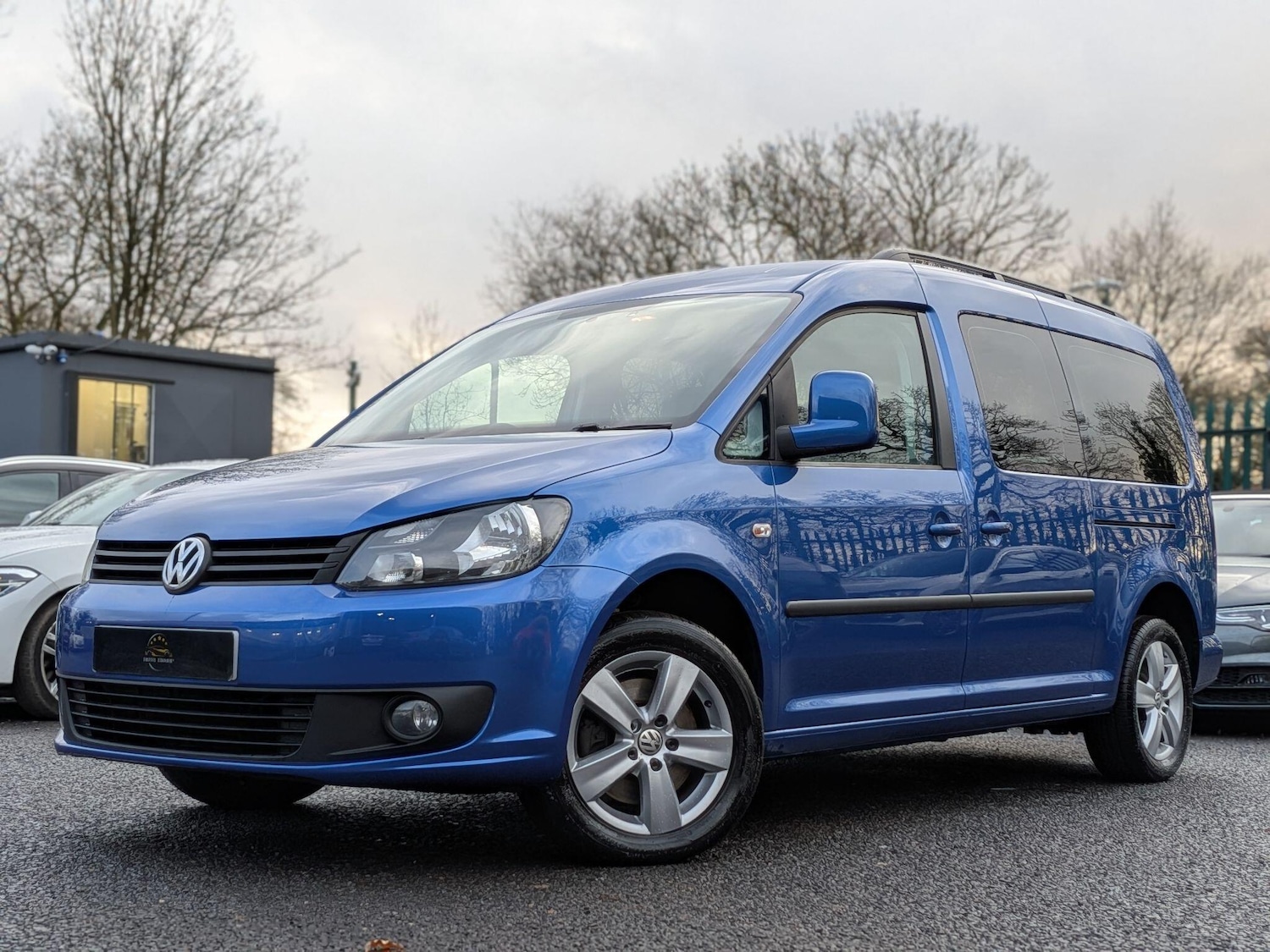 Used Volkswagen Caddy Maxi Life 2015 for sale - 77376576: Photo 4