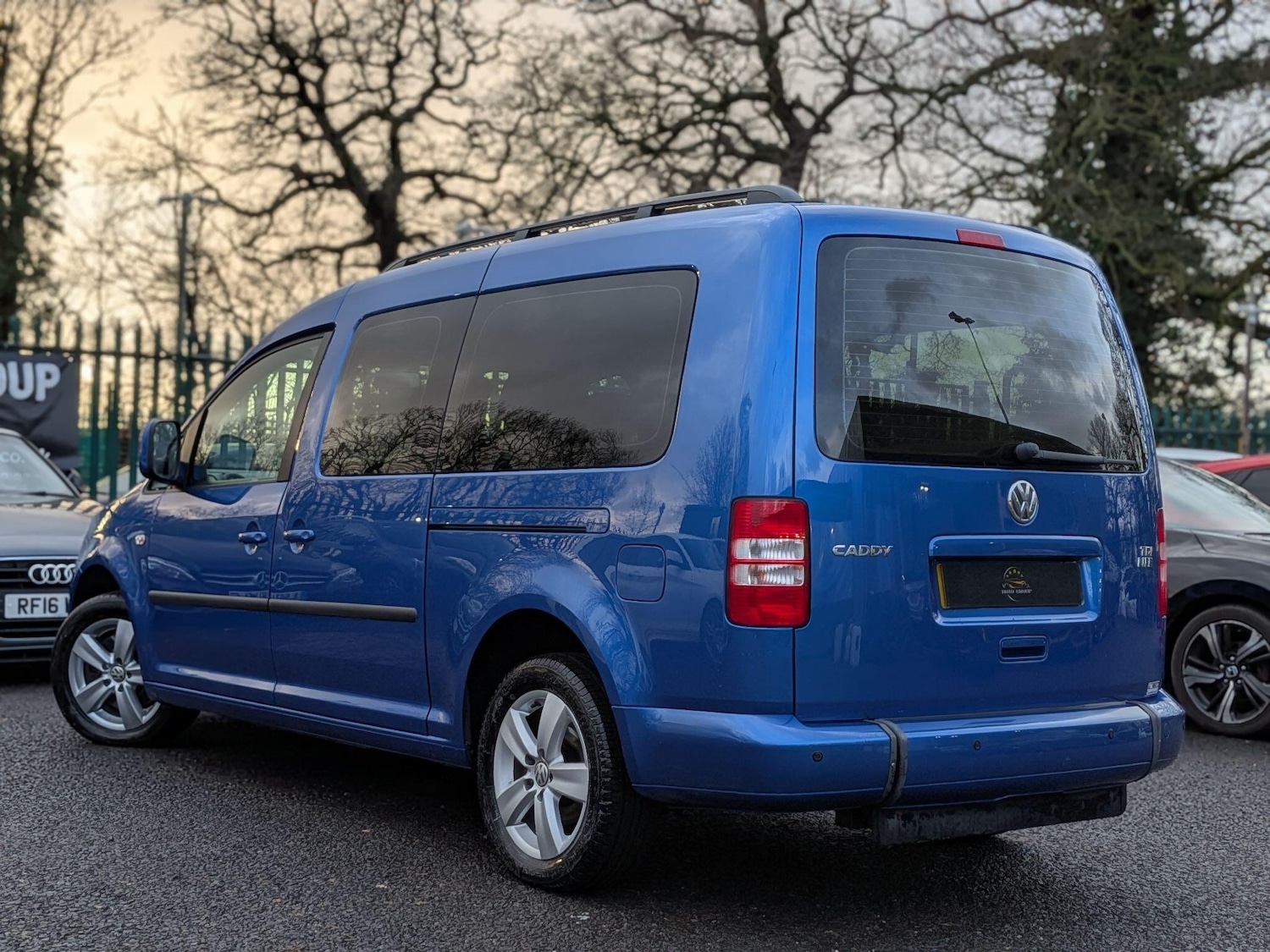 Used Volkswagen Caddy Maxi Life 2015 for sale - 77376576: Photo 8