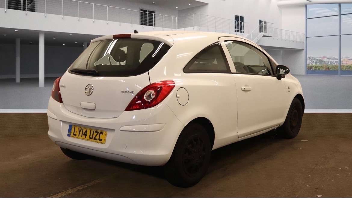 Used Vauxhall Corsa 2014 for sale - 76407798: Photo 2