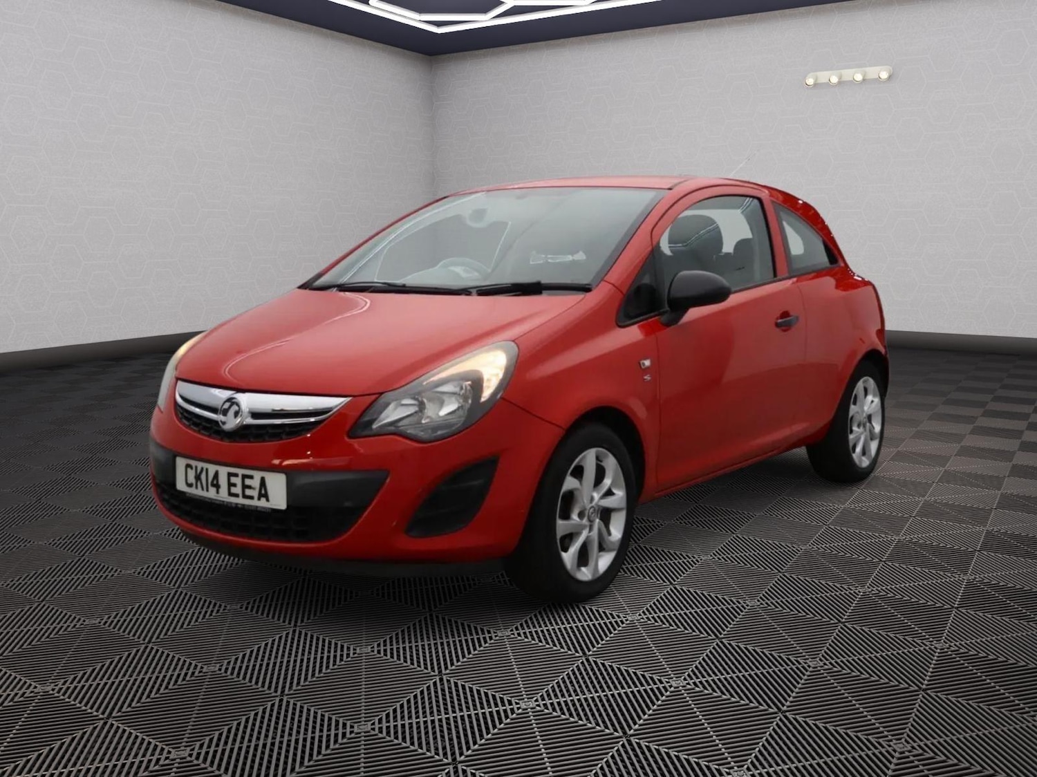 Used Vauxhall Corsa 2014 for sale - 77335811: Photo 3
