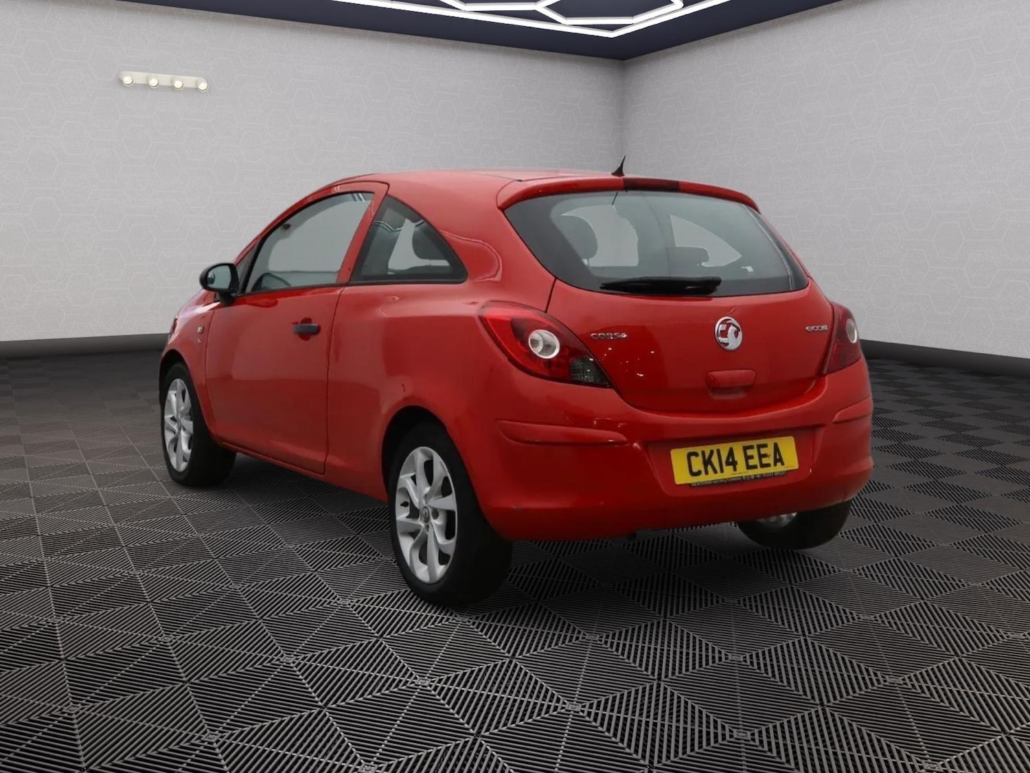 Used Vauxhall Corsa 2014 for sale - 77335811: Photo 4