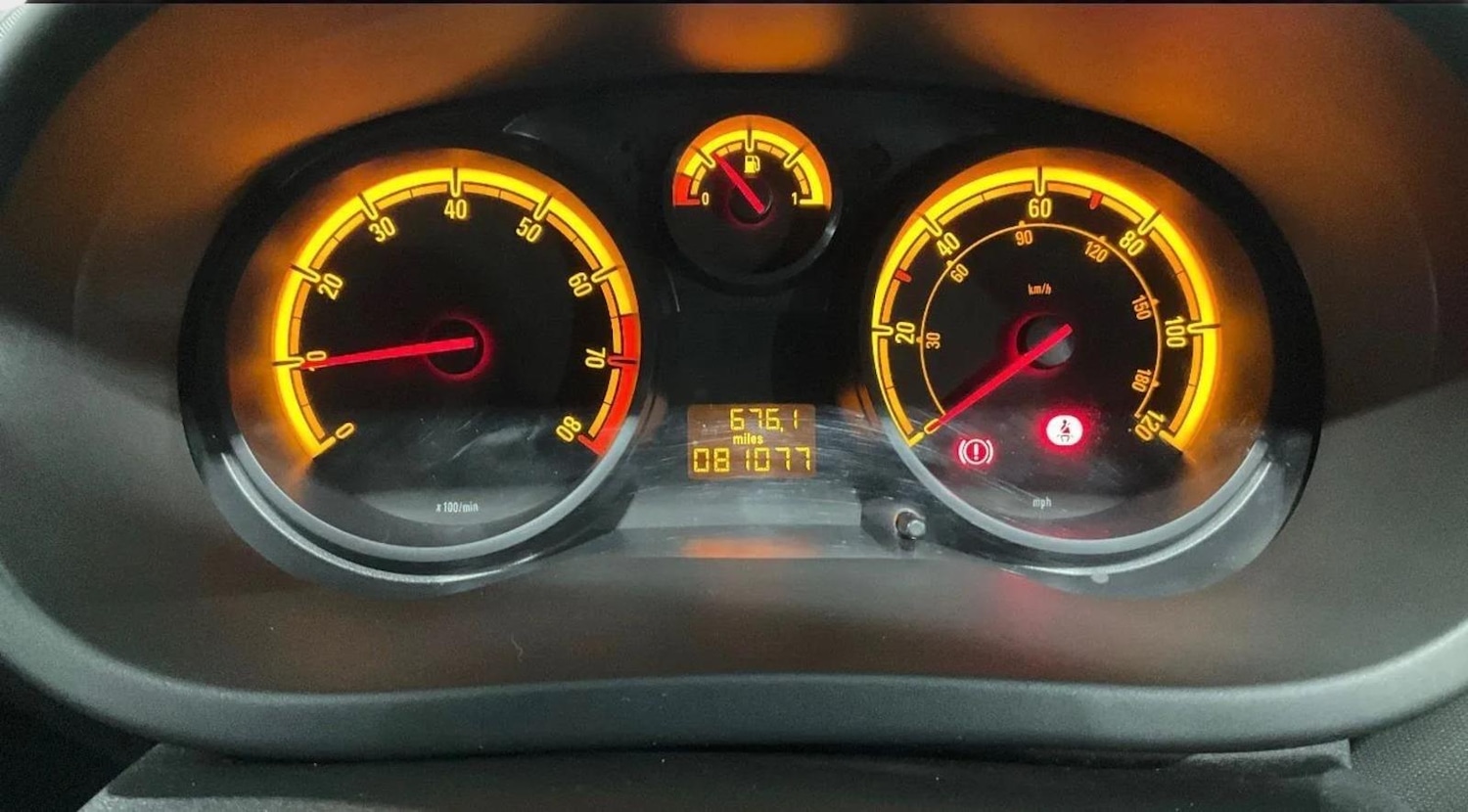 Used Vauxhall Corsa 2014 for sale - 77335811: Photo 8