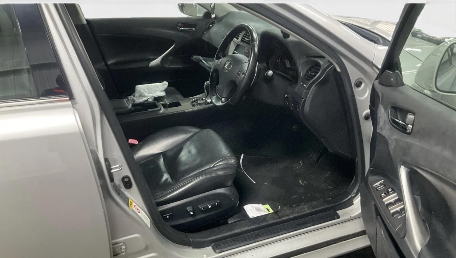 Used Lexus IS 2005 for sale - 77028253: Photo 7