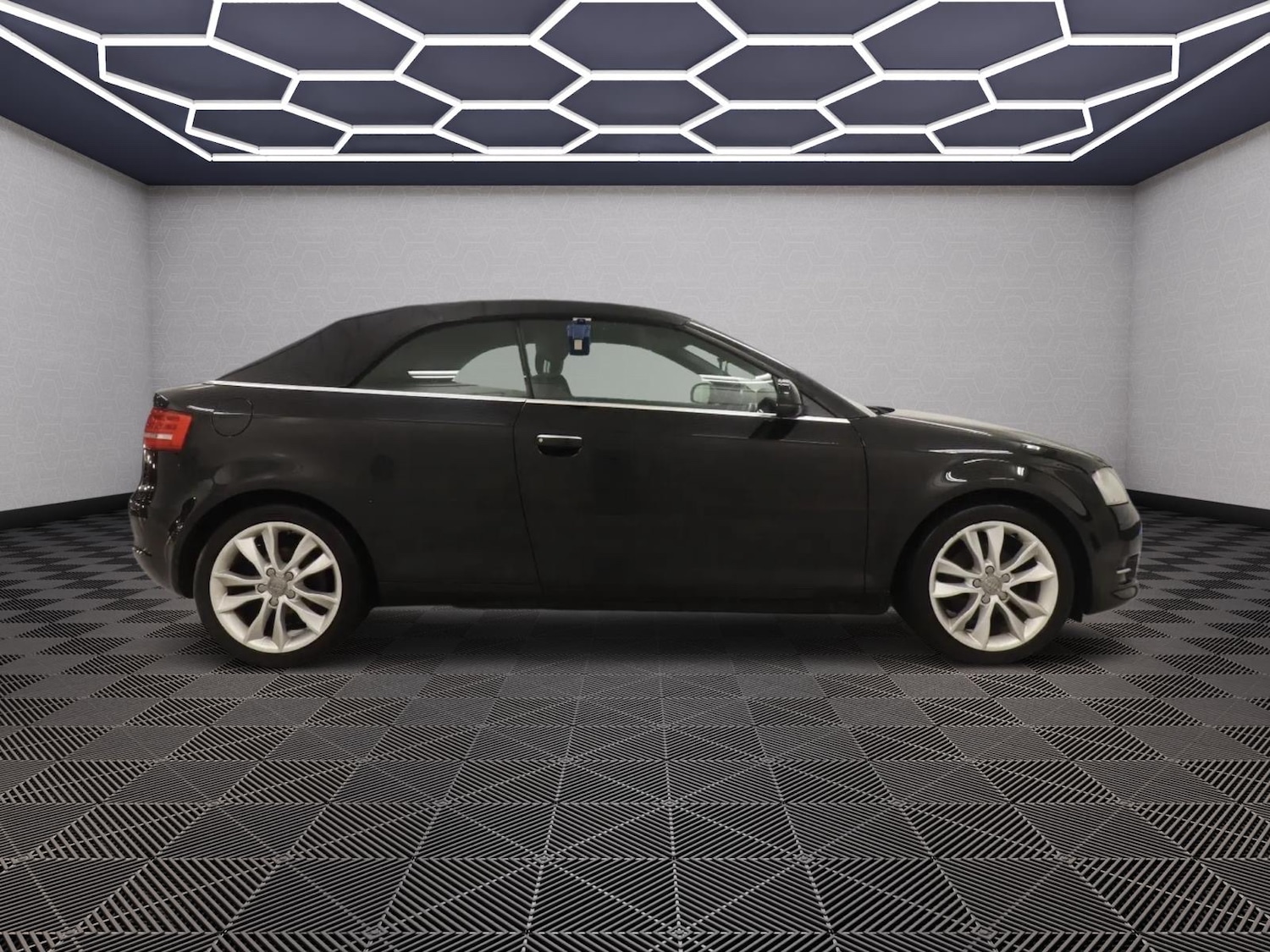 Used Audi A3 2012 for sale - 77200971: Photo 5