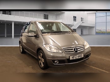 Used Mercedes-Benz A-Class 2011 for sale - 76446361: Photo