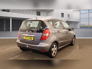 Used Mercedes-Benz A-Class 2011 for sale - 76446361: Photo
