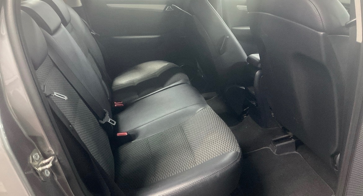 Used Mercedes-Benz A-Class 2011 for sale - 76446361: Photo 8