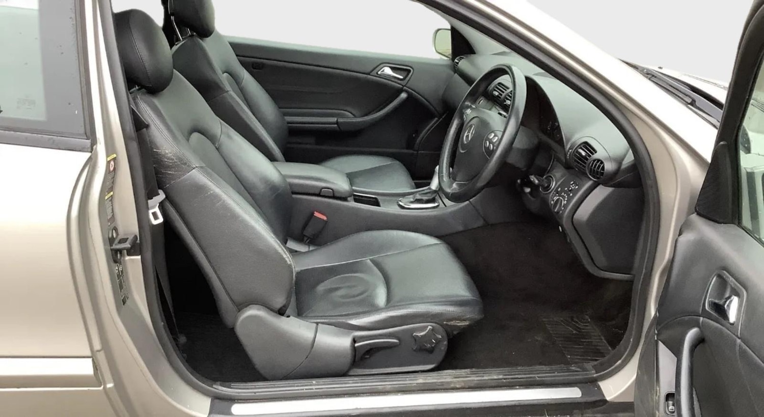 Used Mercedes-Benz C Class 2005 for sale - 77094164: Photo 5