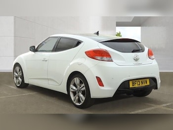 Used Hyundai Veloster 2013 for sale - 79225080: Photo