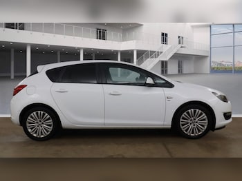 Used Vauxhall Astra 2013 for sale - 76446132: Photo