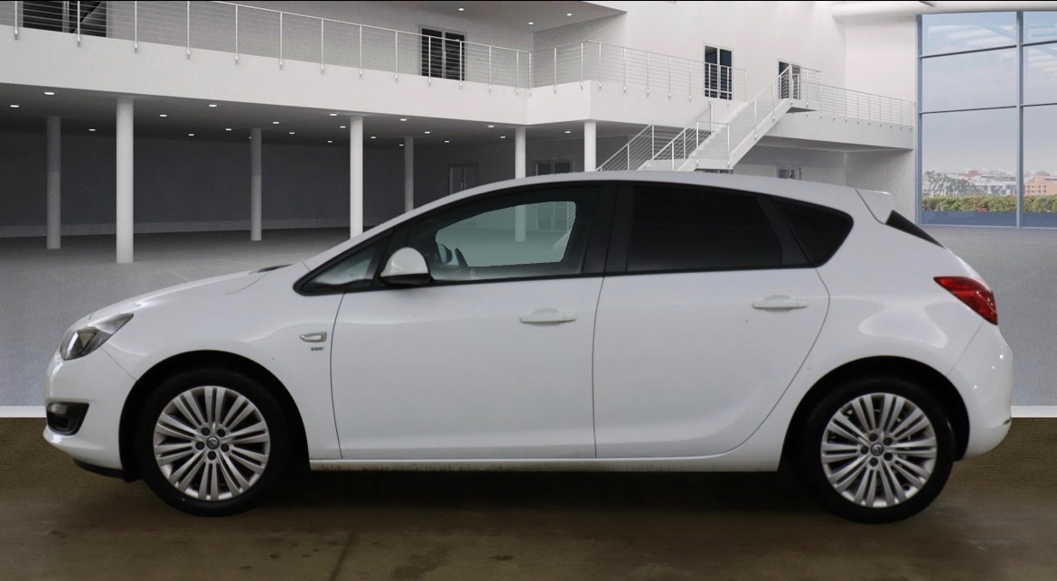 Used Vauxhall Astra 2013 for sale - 76446132: Photo 5