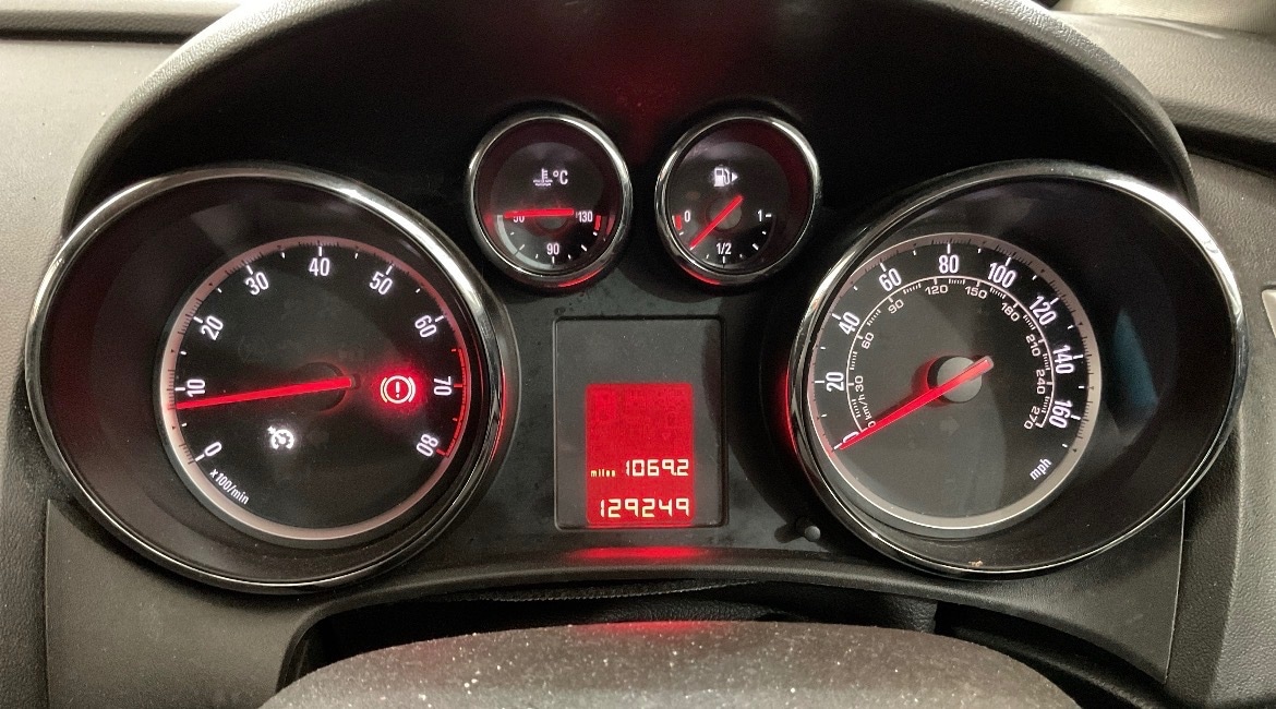 Used Vauxhall Astra 2013 for sale - 76446132: Photo 8