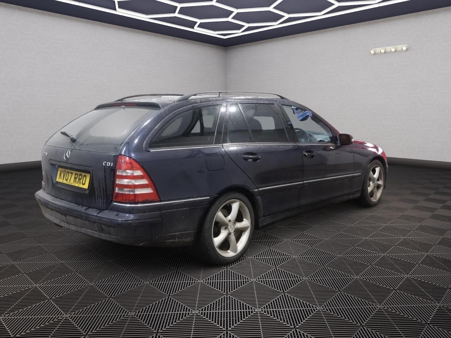 Used Mercedes-Benz C Class 2007 for sale - 77597798: Photo 2