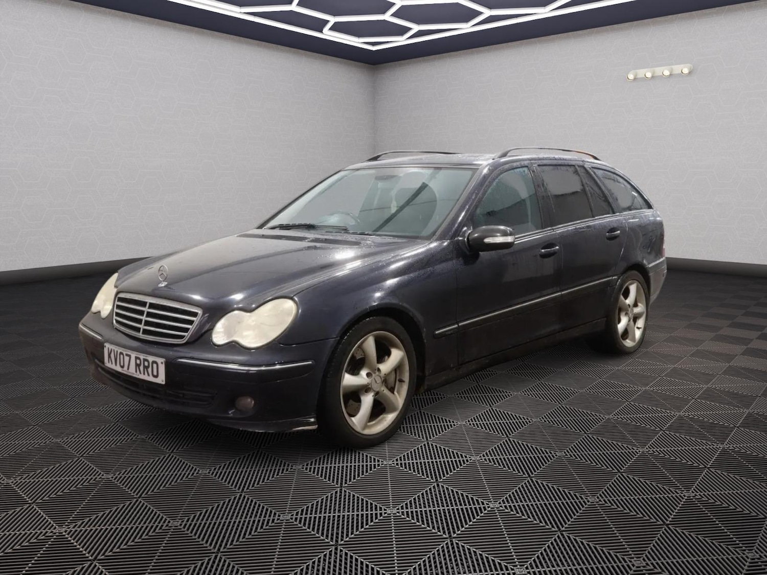 Used Mercedes-Benz C Class 2007 for sale - 77597798: Photo 3