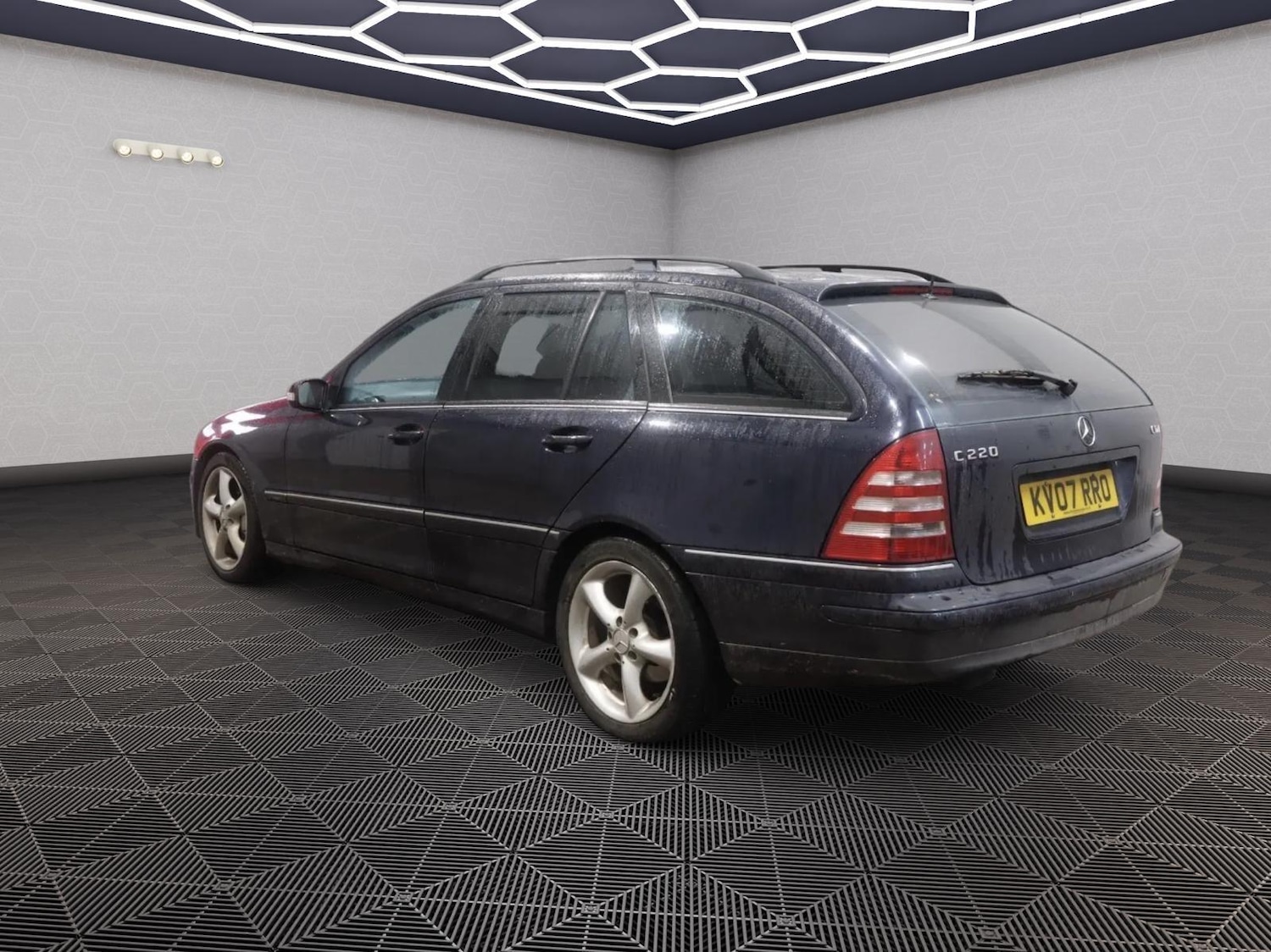 Used Mercedes-Benz C Class 2007 for sale - 77597798: Photo 4