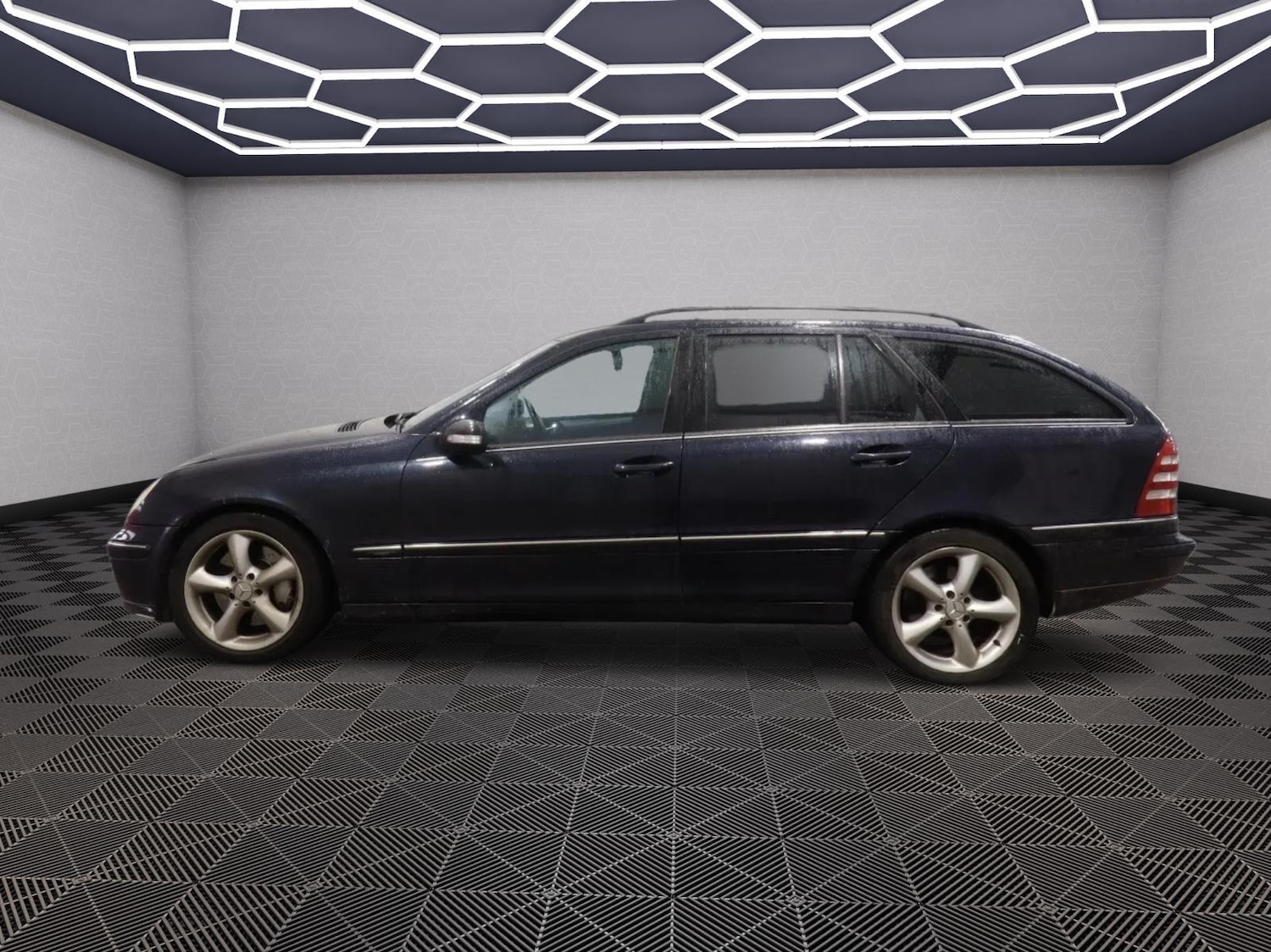 Used Mercedes-Benz C Class 2007 for sale - 77597798: Photo 6