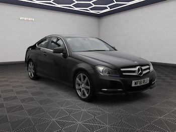 Used Mercedes-Benz C Class 2011 for sale - 77335806: Photo