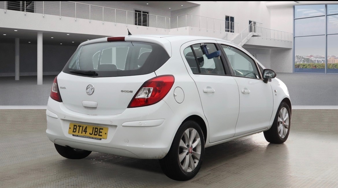 Used Vauxhall Corsa 2014 for sale - 76521446: Photo 2