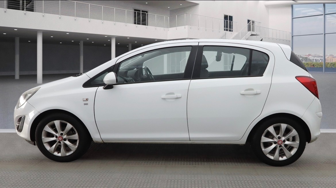 Used Vauxhall Corsa 2014 for sale - 76521446: Photo 6