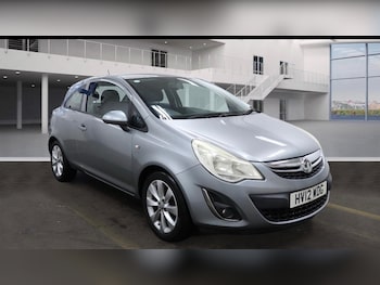 Vauxhall - Corsa
