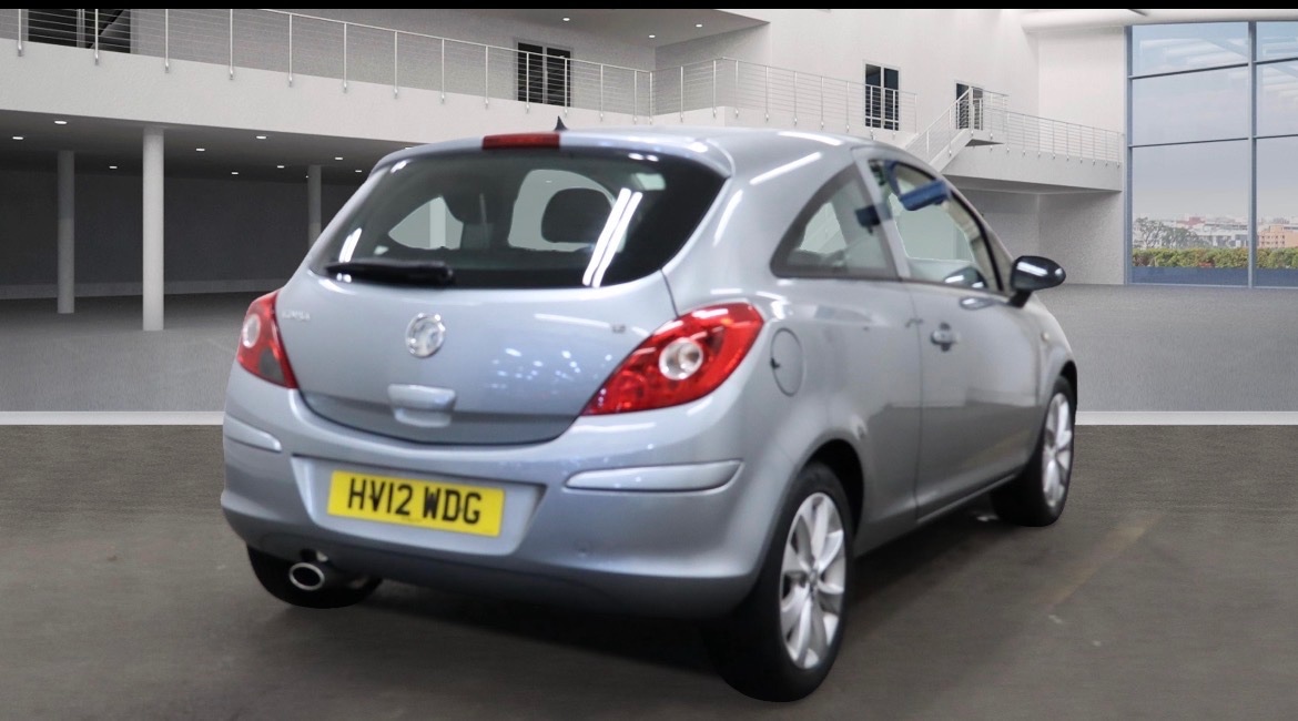 Used Vauxhall Corsa 2012 for sale - 76369552: Photo 2