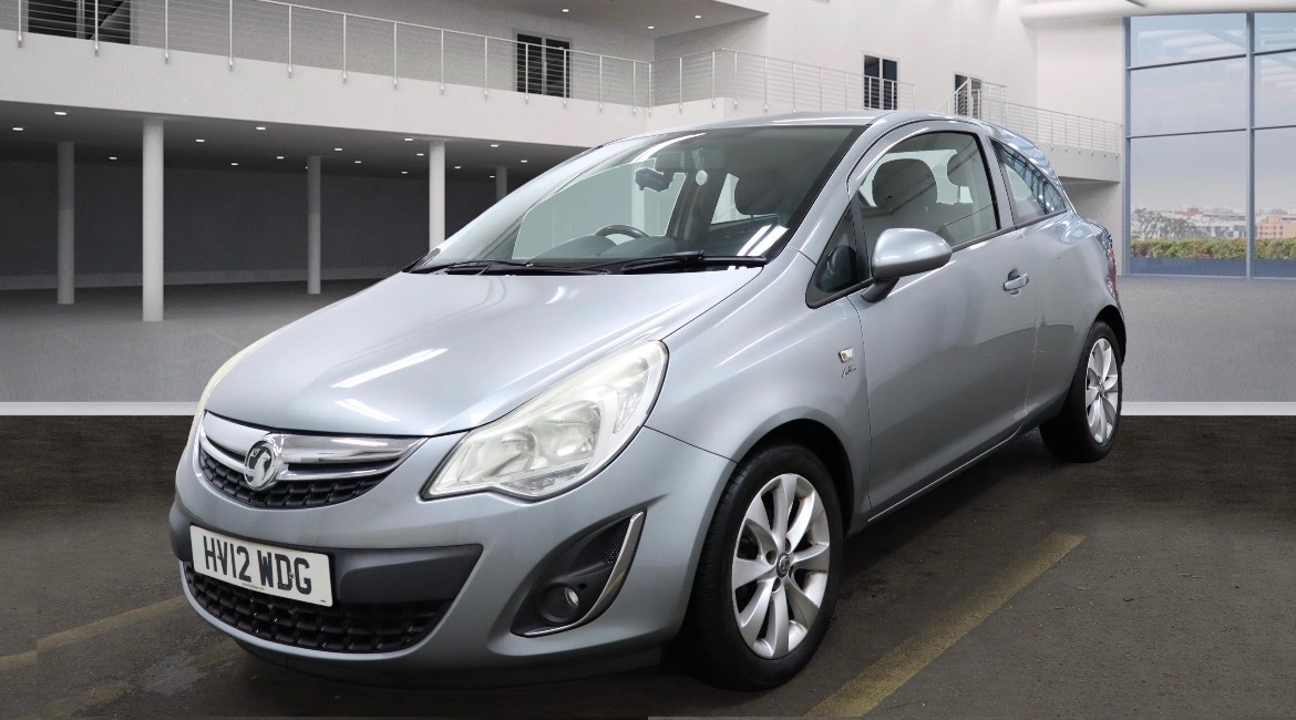 Used Vauxhall Corsa 2012 for sale - 76369552: Photo 3